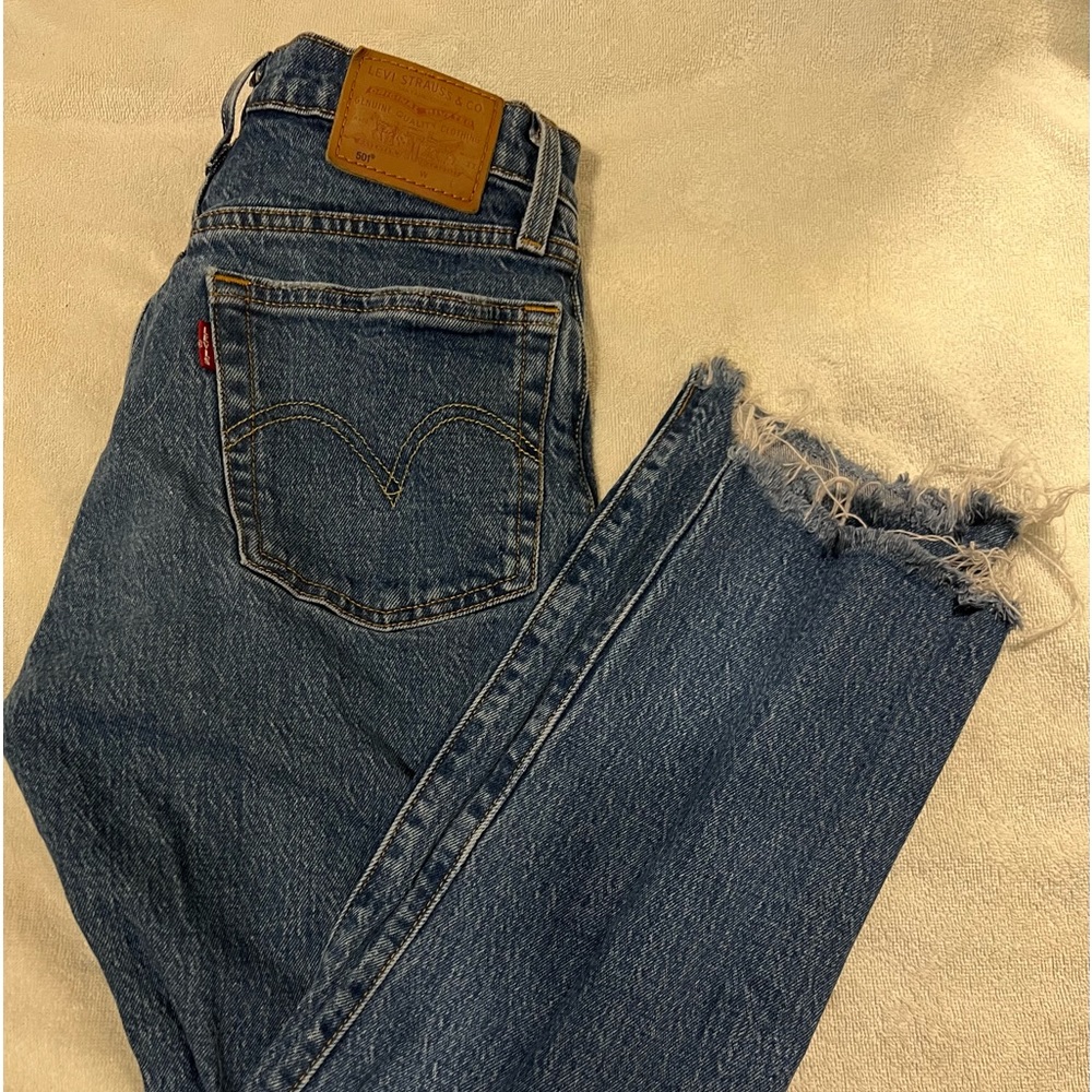 Cropped Levi’s